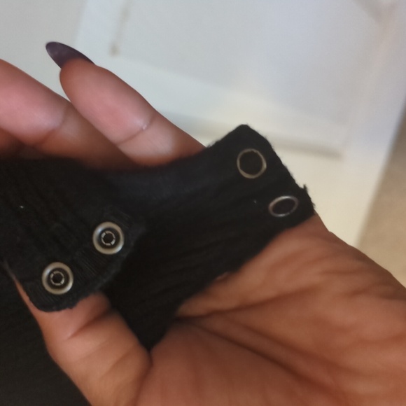 Abercrombie & Fitch XL Deep V Black Sweater Bodysuit - Stretchy - Picture 6 of 8